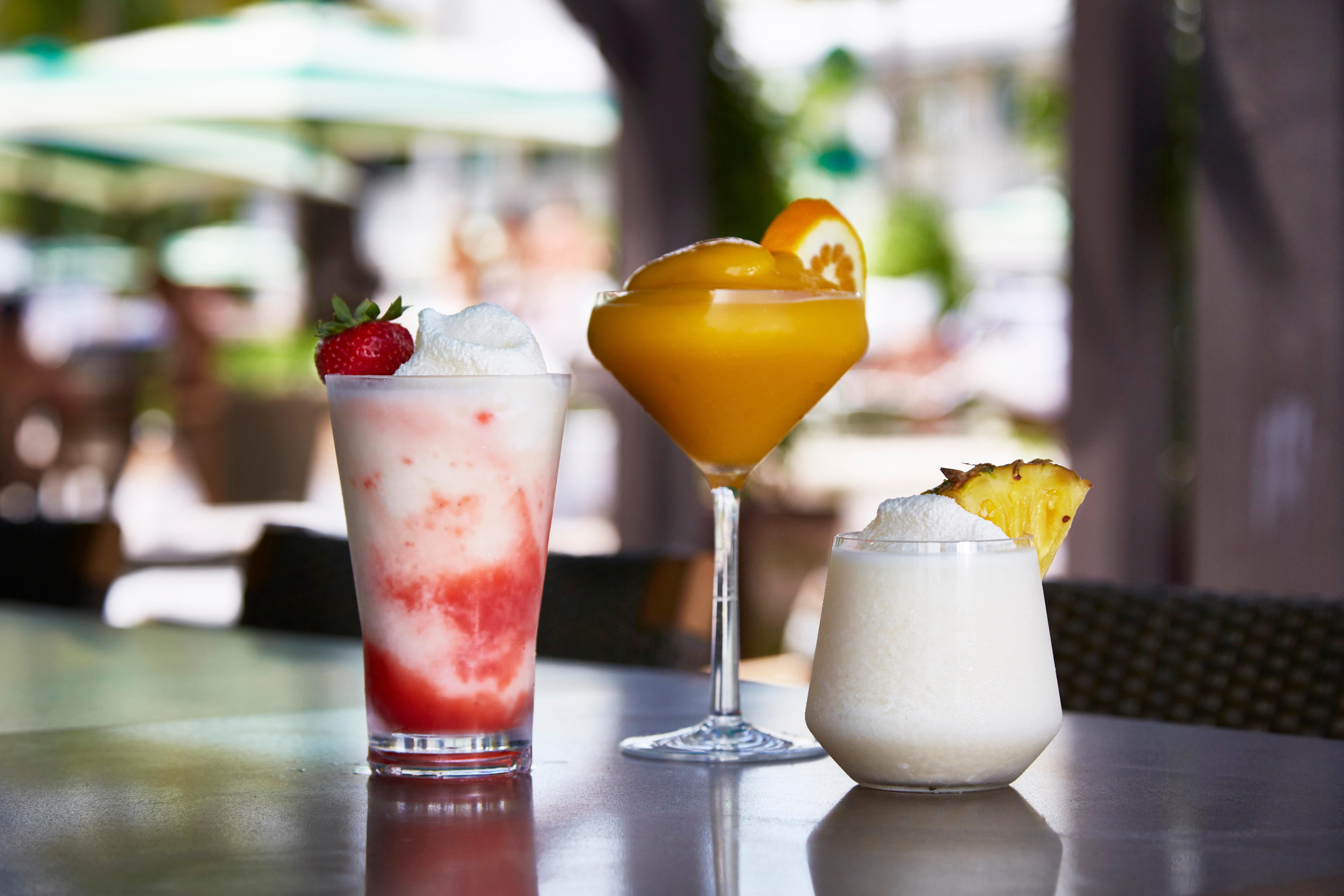 Resort Kimpton Surfcomber 4*