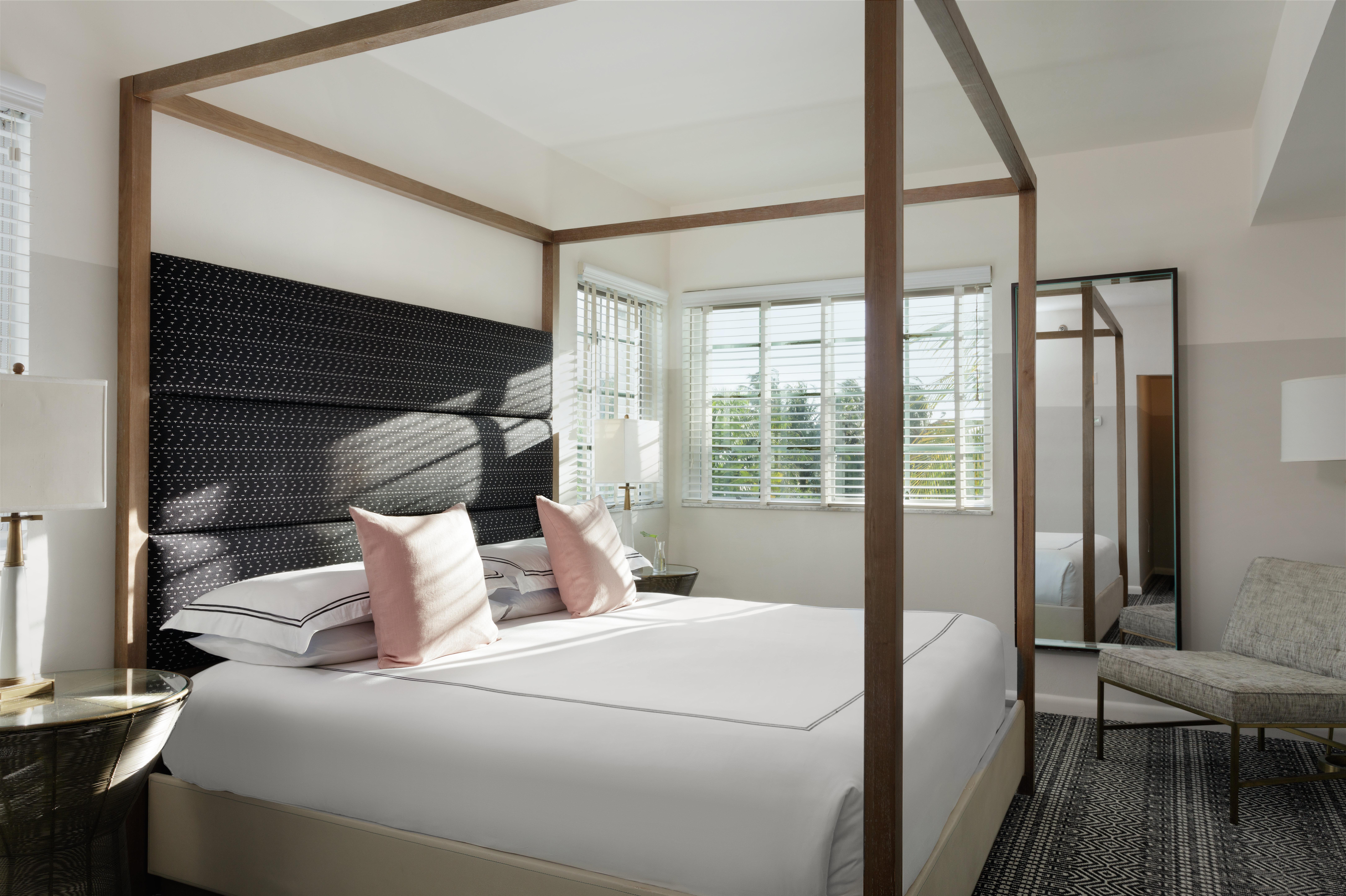 Kimpton Surfcomber 4* Miami Beach
