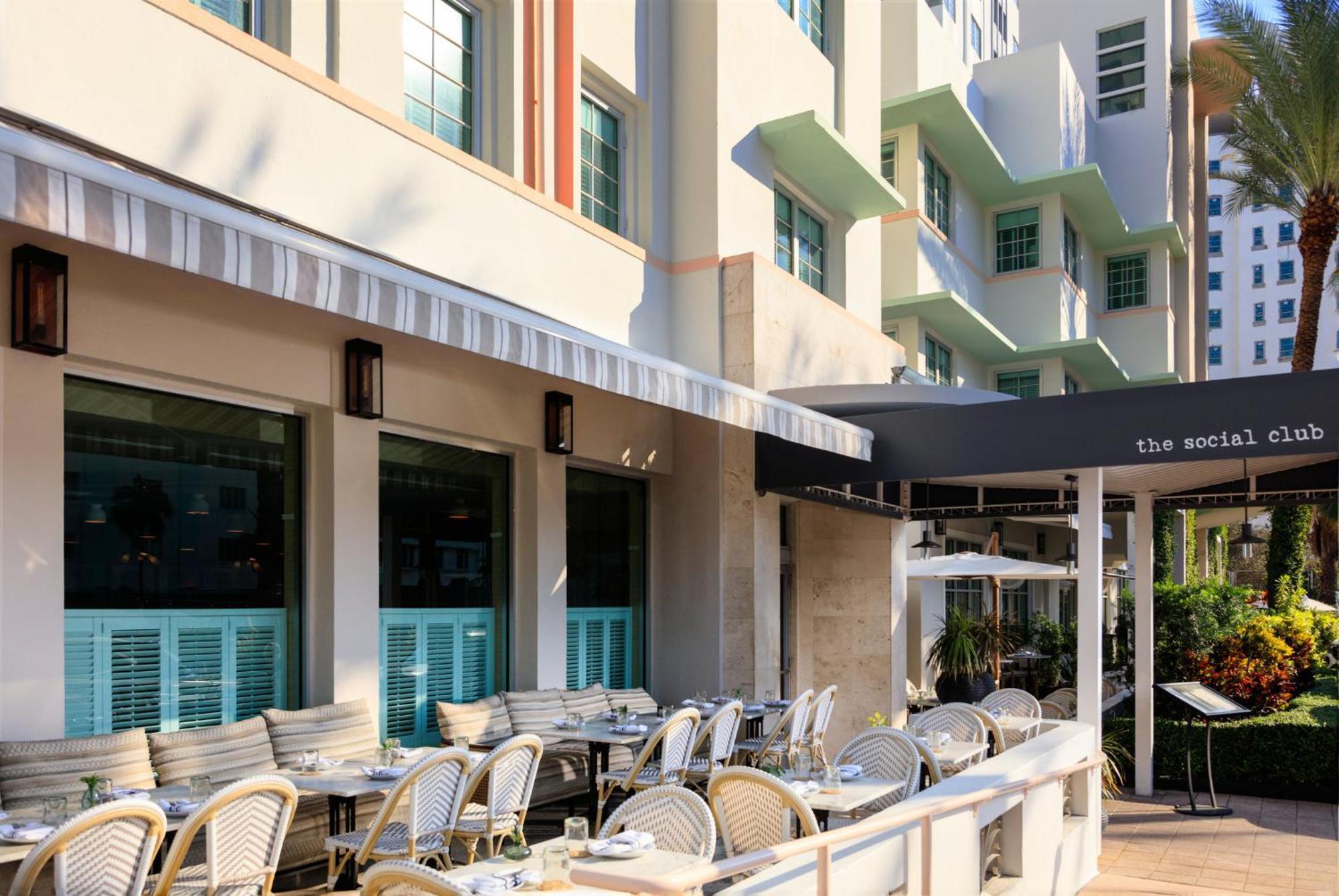 Kimpton Surfcomber Resort Miami Beach